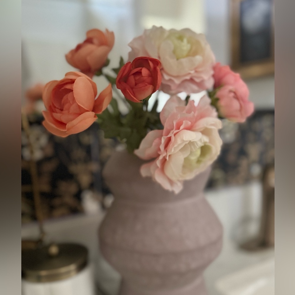 Pottery Barn 1 Bunch Faux Ranunculus / 💐 Bouquet NWT